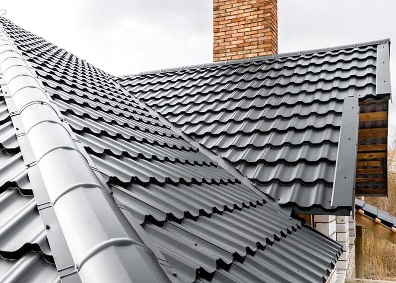 Tigla metalica, tabla cutata si garduri metalice – EuroTetto Prahova